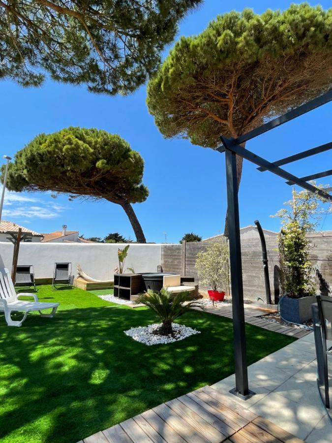 Maison Avec Spa Idealement Placee Au Bois Plage Le Bois-Plage-en-Ré Екстериор снимка